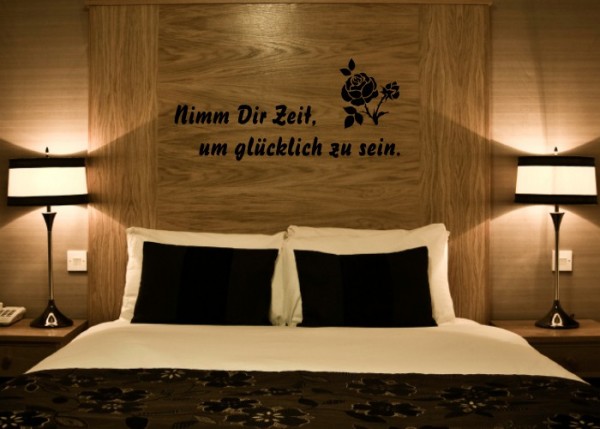 Wandtattoo Nimm Dir Zeit um glücklich zu sein (mit Rose) | wandtattooladen.de